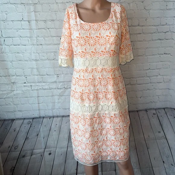 Chris Mclaughlin White & Orange floral short sleeve dress size 6 - Picture 1 of 11